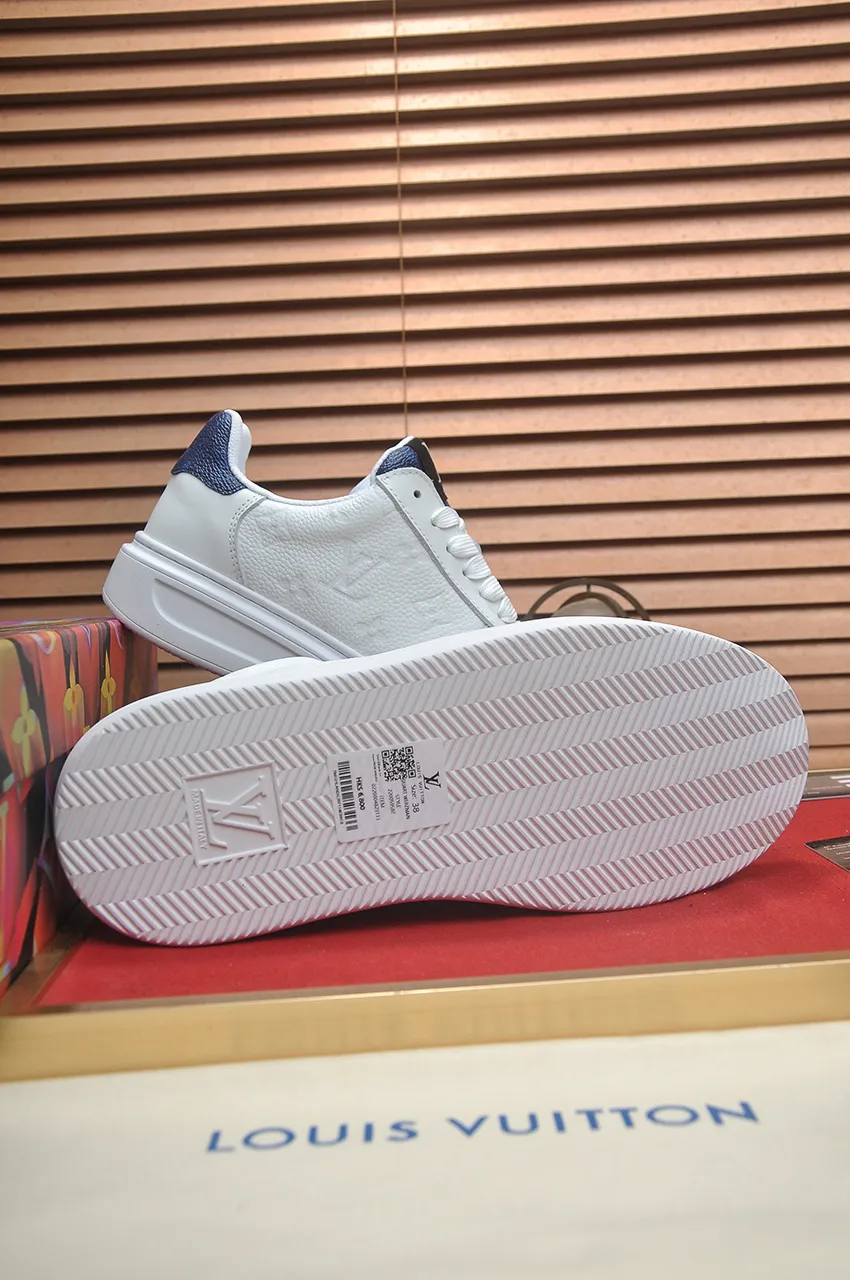 Men's shoes 💰540💶[LOUIS VUITTON] Original order price (water-dyed cowhide lining) new model 🍀LV Louis Vuitton * - top version of LV classic trendy shoes! Made of imported original cowhide, water-dyed cowhide lining, and original wear-resistant rubber outsole! High quality products! Code number 38-45 (45 is custom-made and cannot be returned or exchanged)